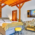 Przy Basenie By Royal Aparts Apartmán Świeradów-Zdrój