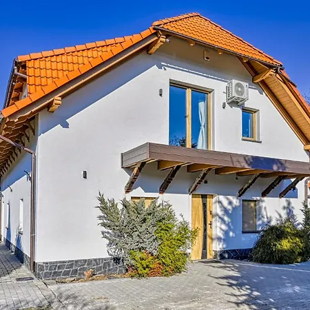 Przy Basenie By Royal Aparts * Świeradów-Zdrój