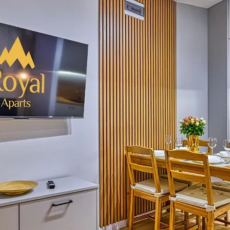 Apartmán Przy Basenie By Royal Aparts