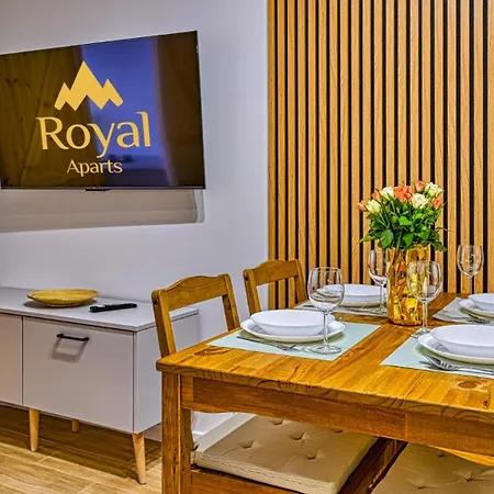 Przy Basenie By Royal Aparts Apartmán *