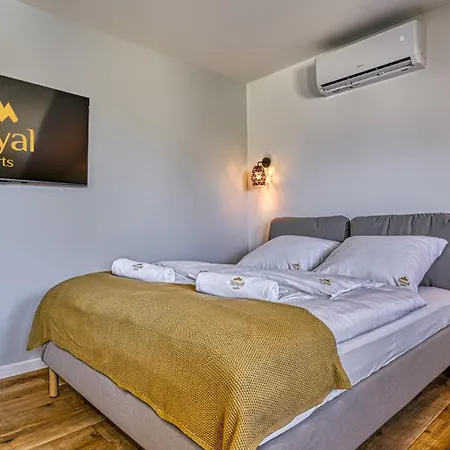 Przy Basenie By Royal Aparts * Świeradów-Zdrój