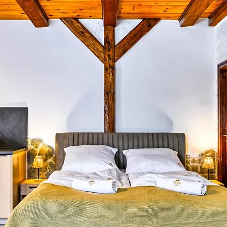 Apartmán Przy Basenie By Royal Aparts *