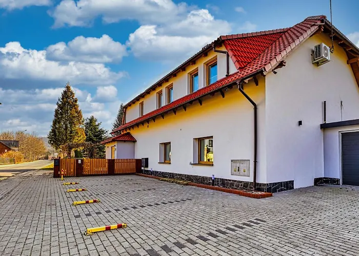 Apartmán Przy Basenie By Royal Aparts *